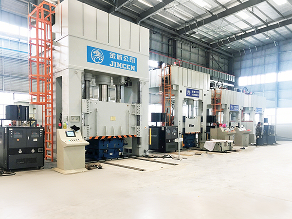 SMC模具模溫機(jī)泵浦選擇怎么選？考慮這幾點(diǎn)